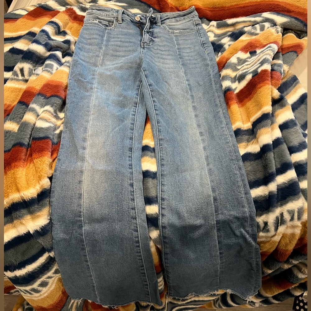 NWOT Long and Lean Moco Exclusive Tummy Control Flare Jeans